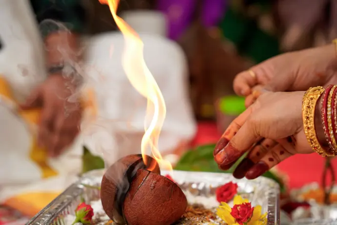 Hindu ceremony by Sri Shyam Sharma
